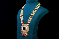 Pearl & Ruby Kundan Pendant Necklace Set