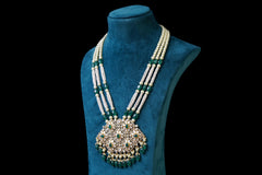 Green Floral Necklace Set