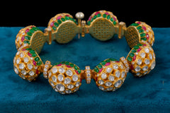 Radiant Round Polki Bracelet
