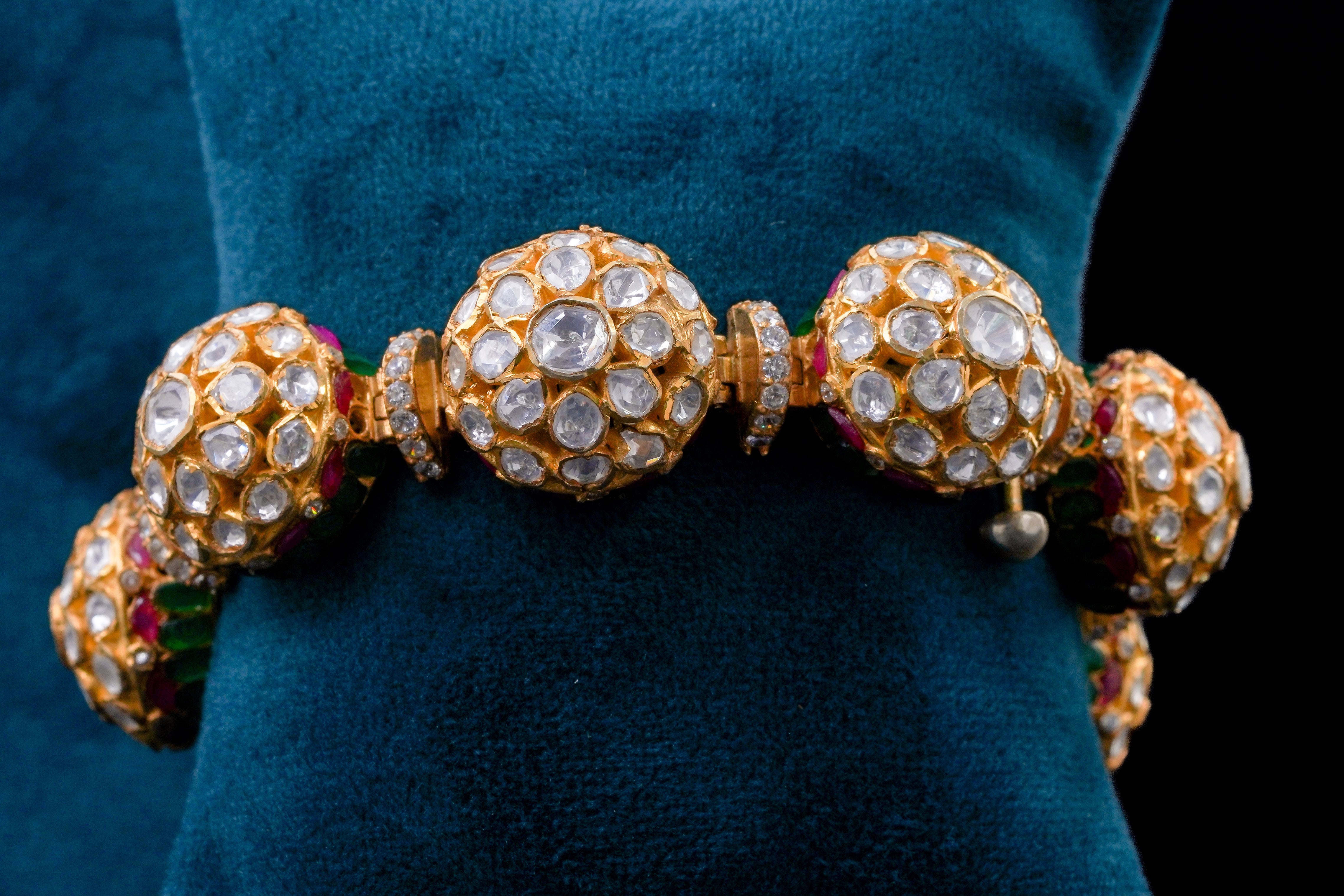 Radiant Round Polki Bracelet