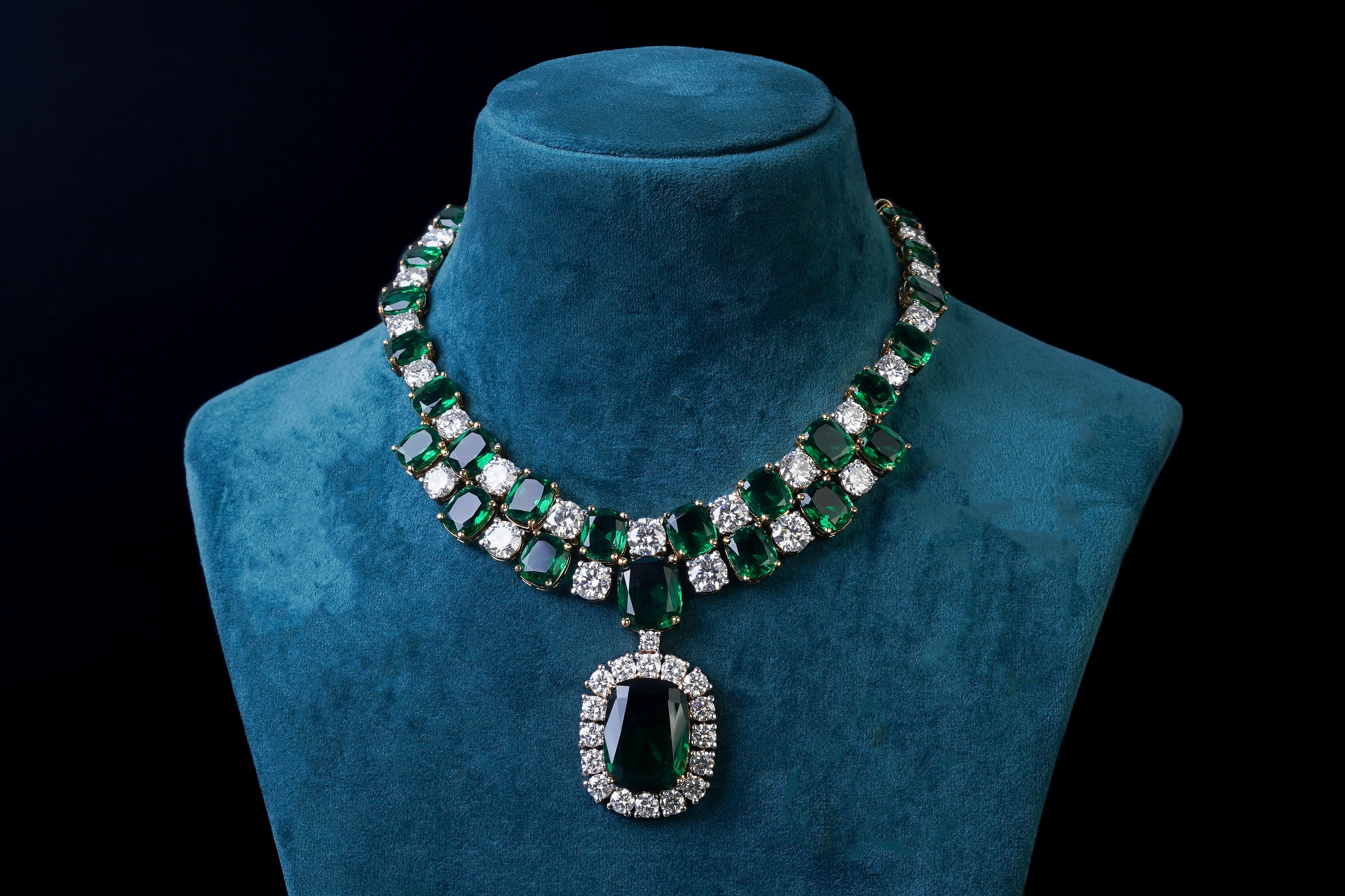 Emerald Crystal Statement Necklace Set