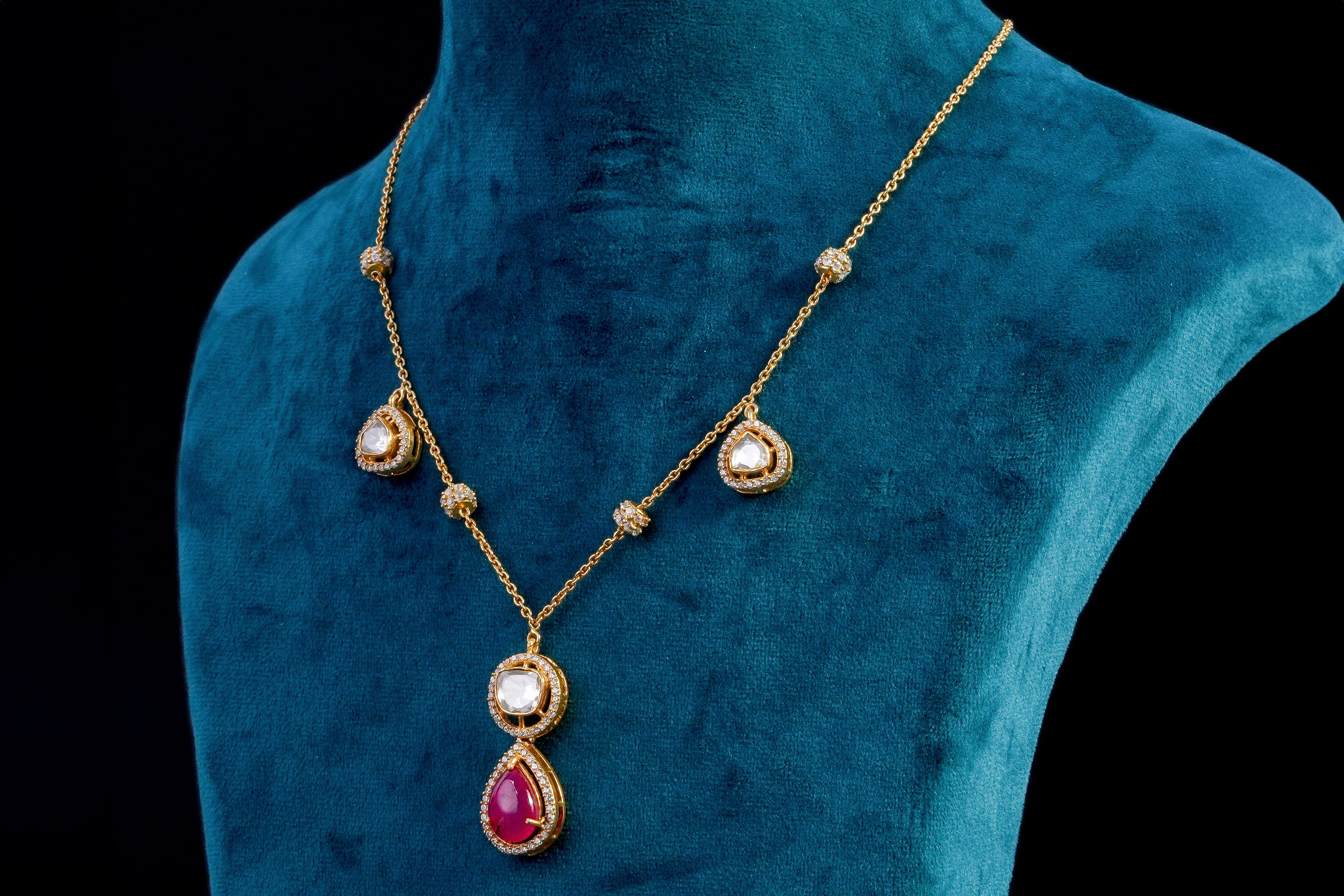 Delicate Kundan Necklace
