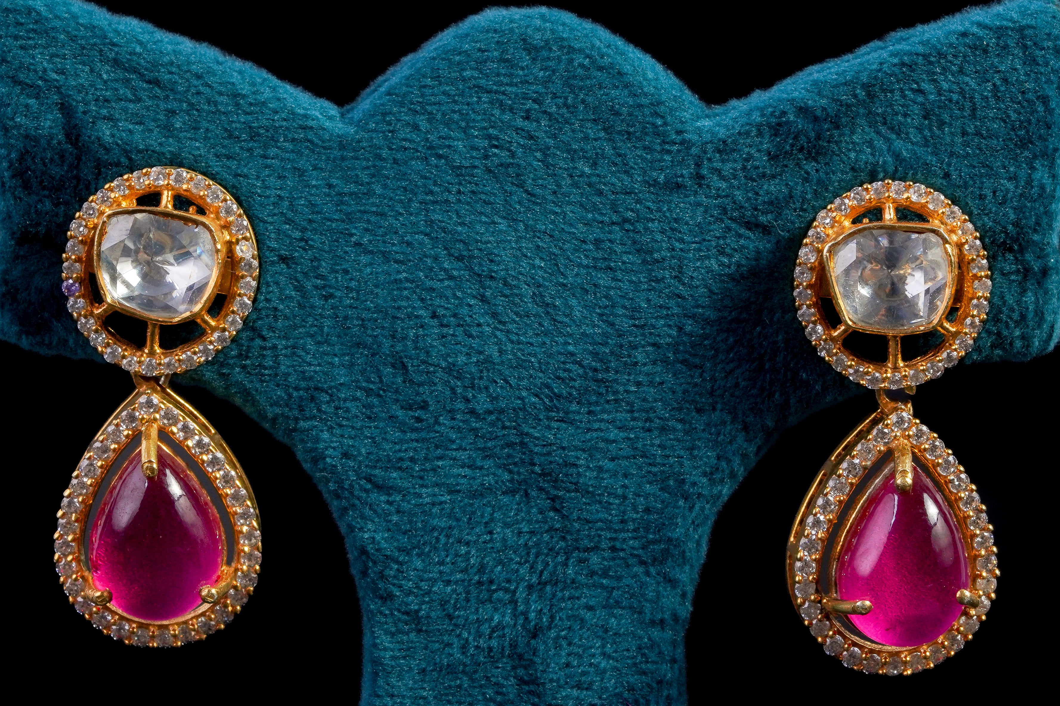 Delicate Kundan Necklace