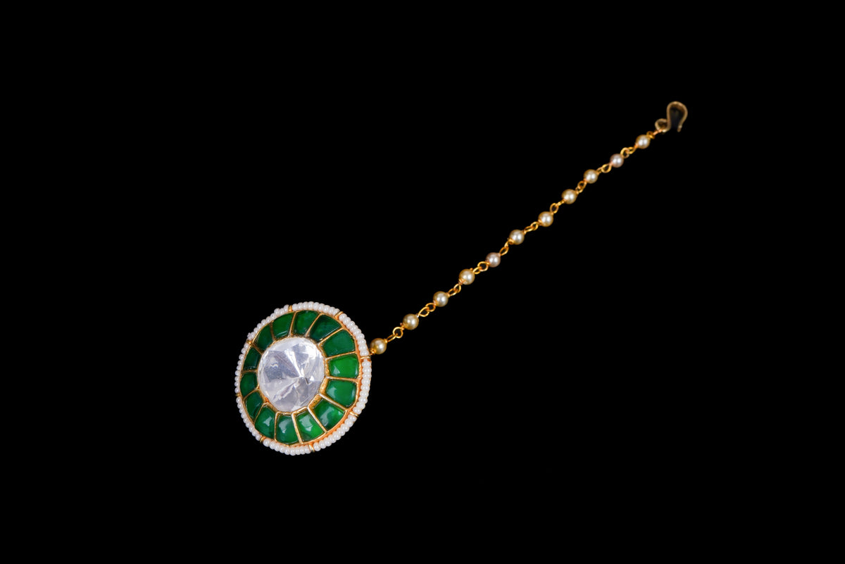 Emerald Polki Maang Tikka