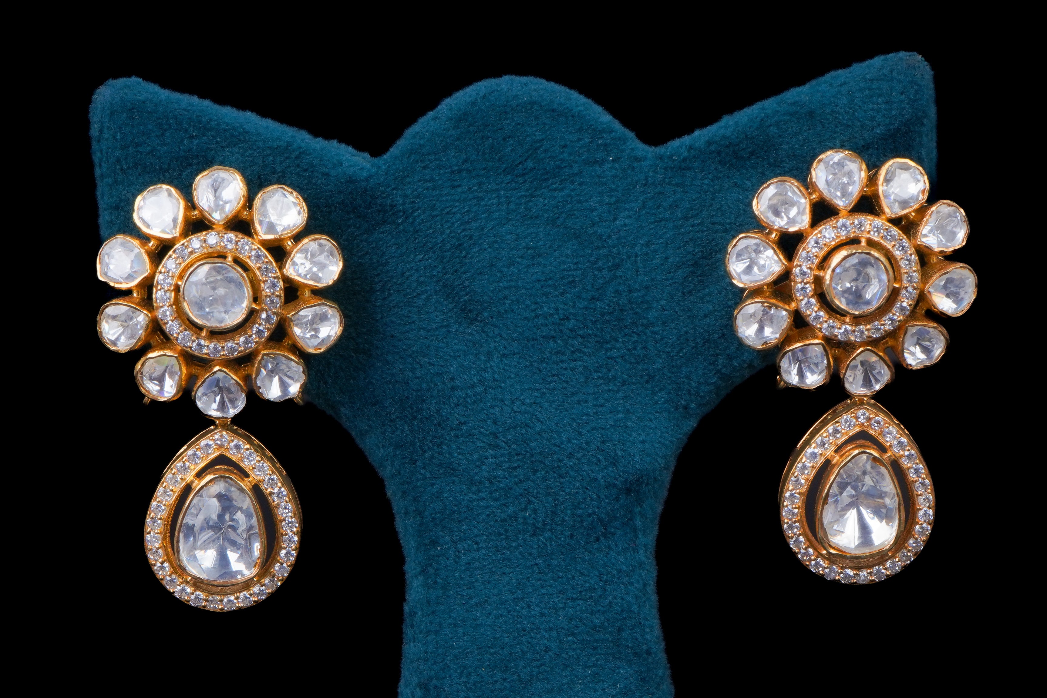 Elegant Polki Diamond Pendant Necklace Set