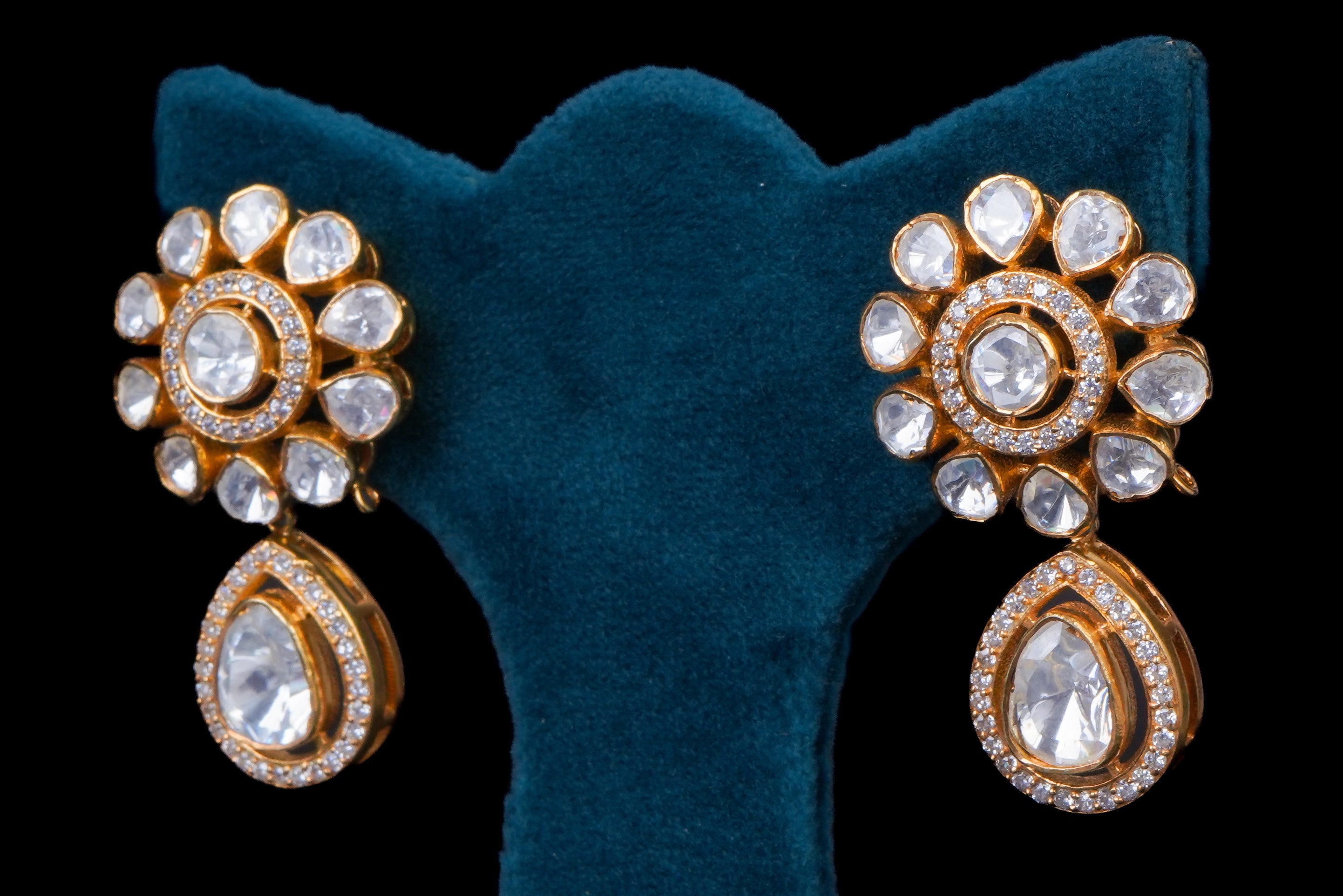 Elegant Polki Diamond Pendant Necklace Set