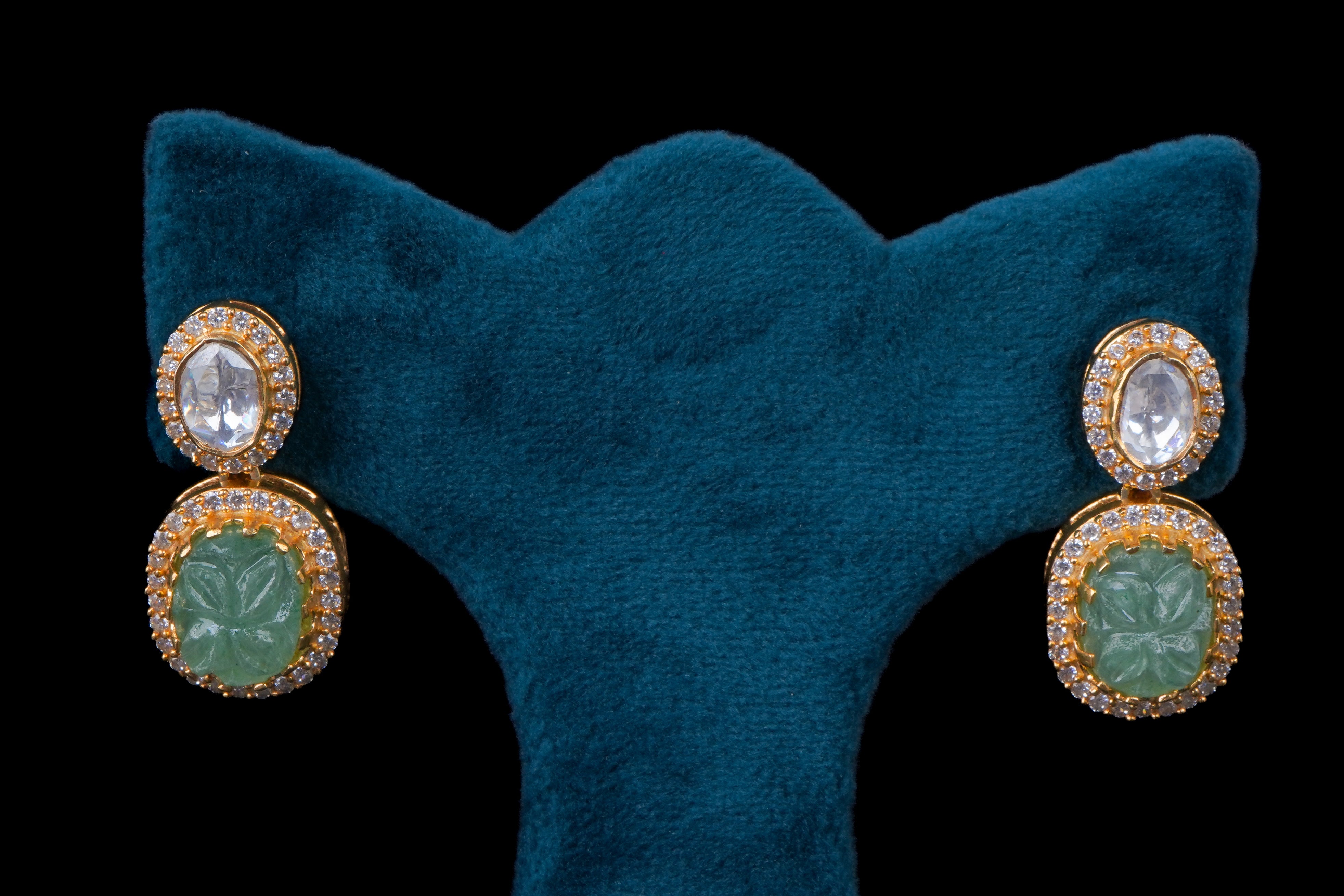 Polki Green Stone Pendant Necklace Set
