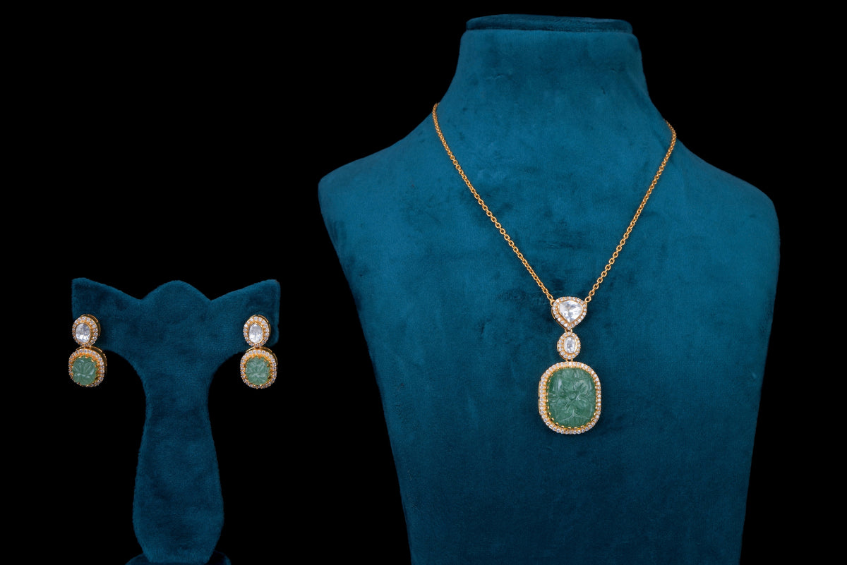 Polki Green Stone Pendant Necklace Set
