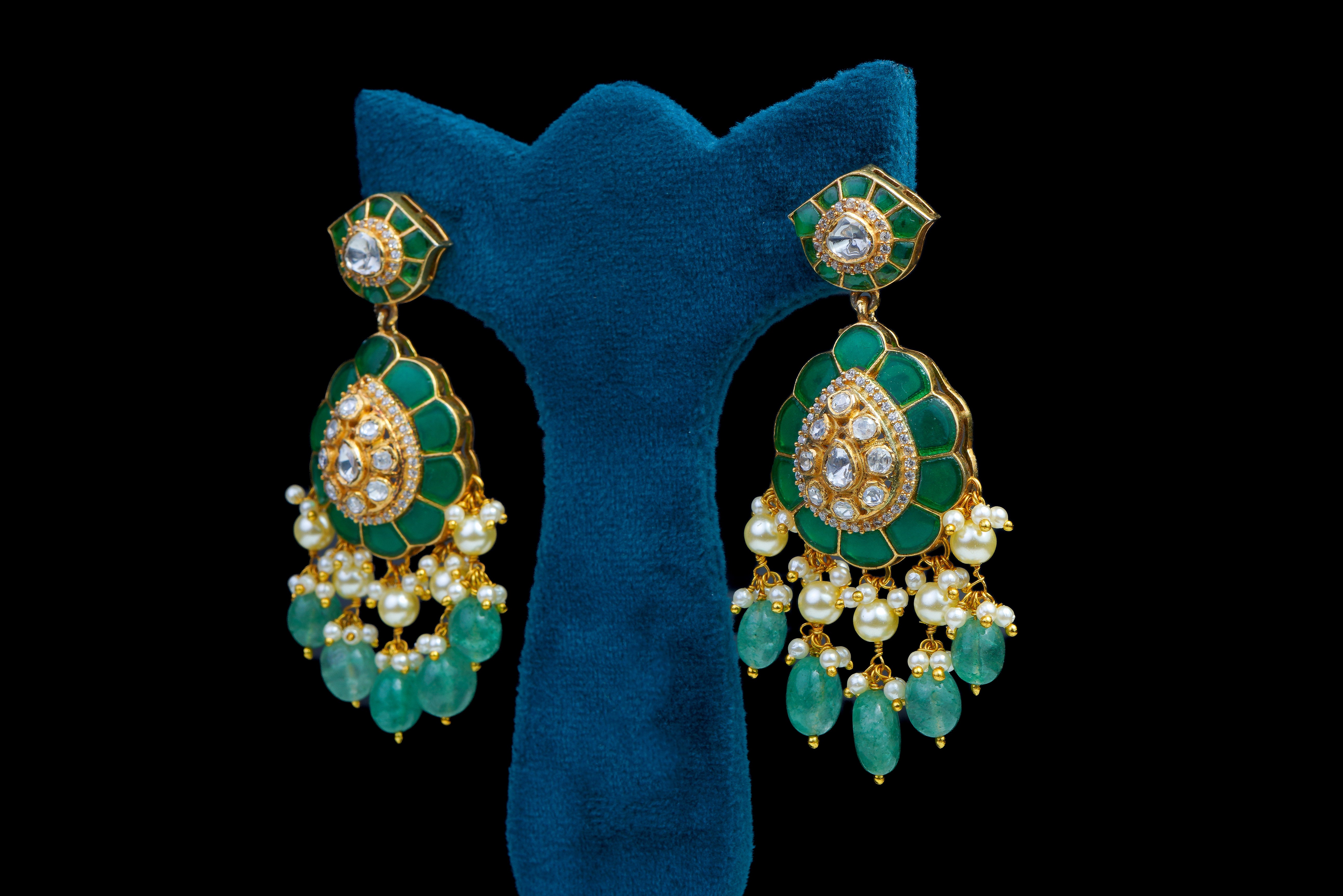 Royal Pearl & Emerald Bridal Necklace Set