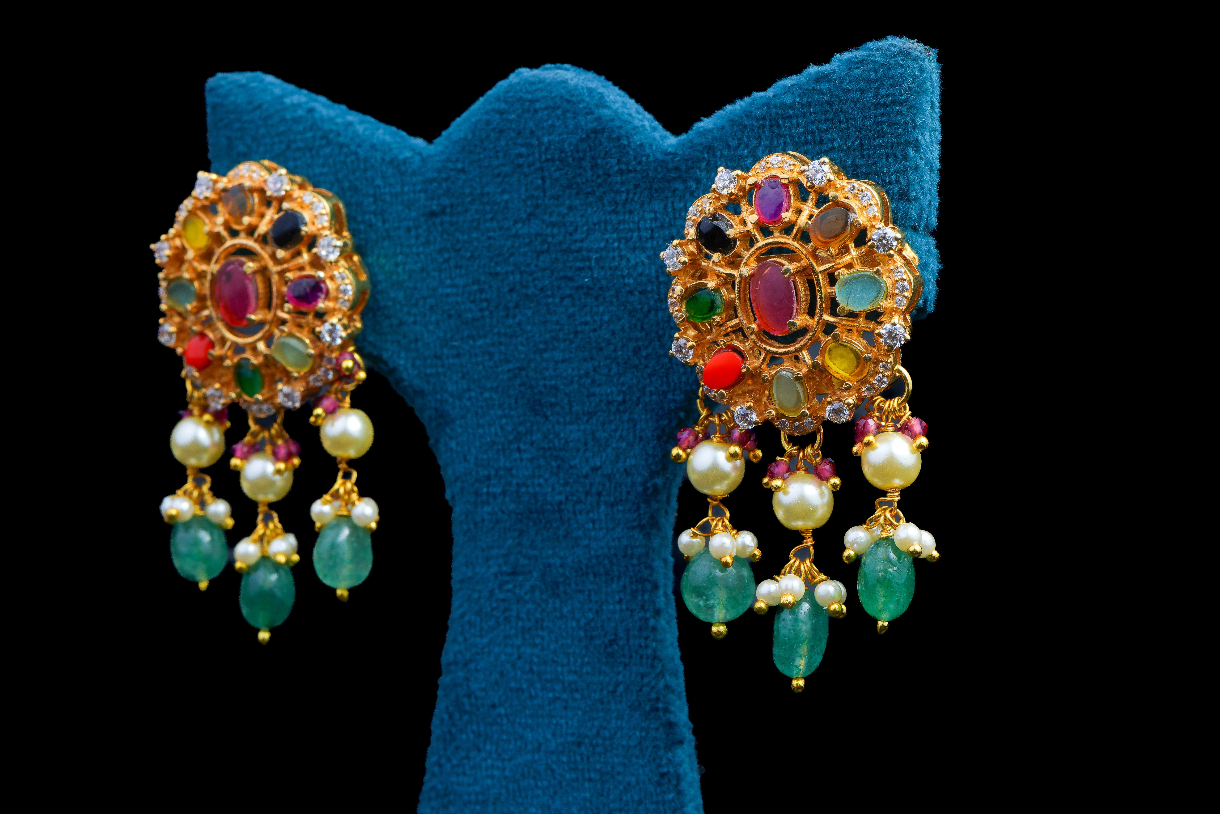 Navratna Polki Necklace Set