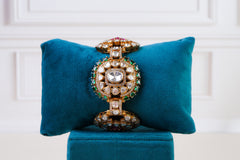 Elegant Pearl & Polki Statement Bracelet