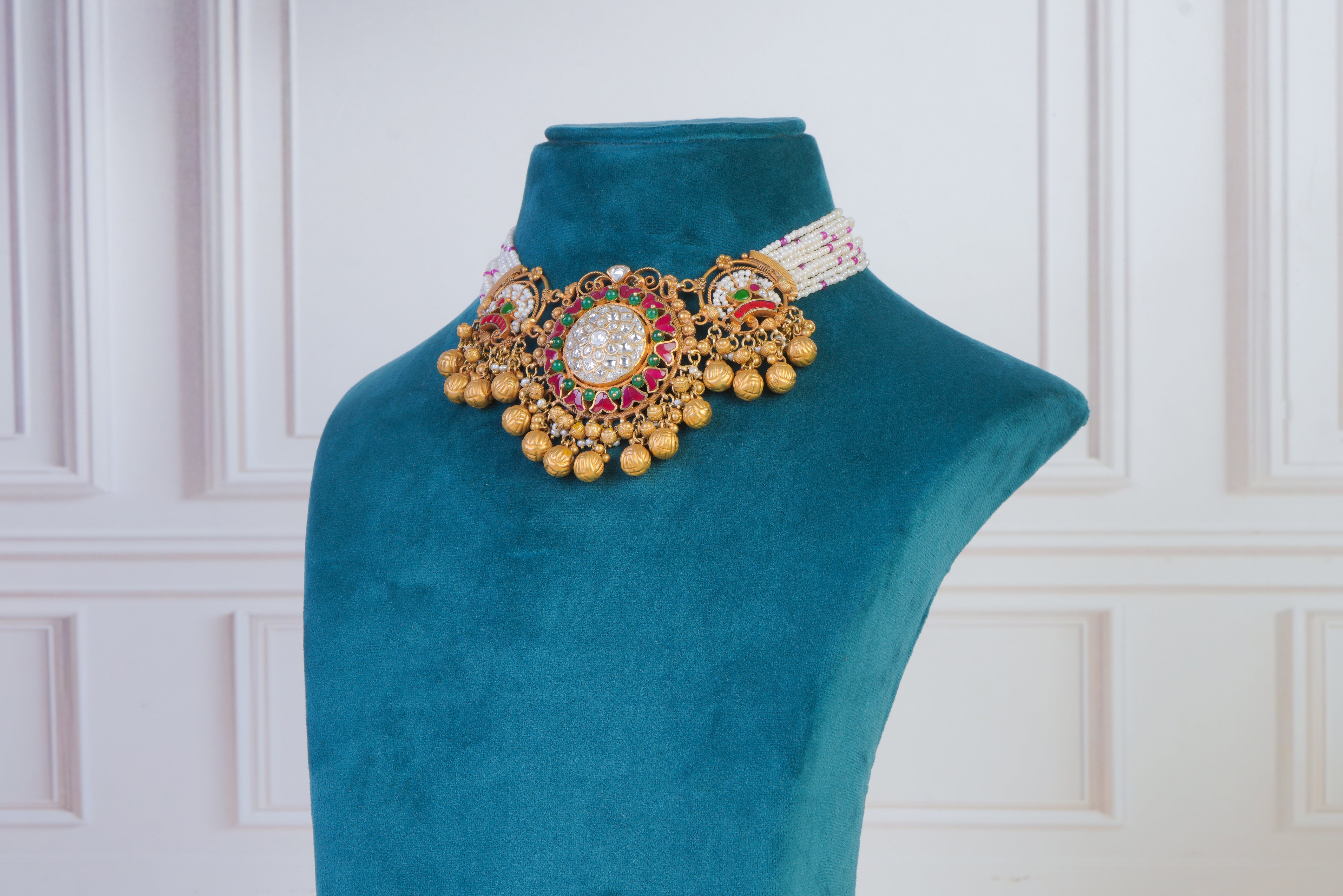 Heritage Kundan Pearl Choker Necklace Set