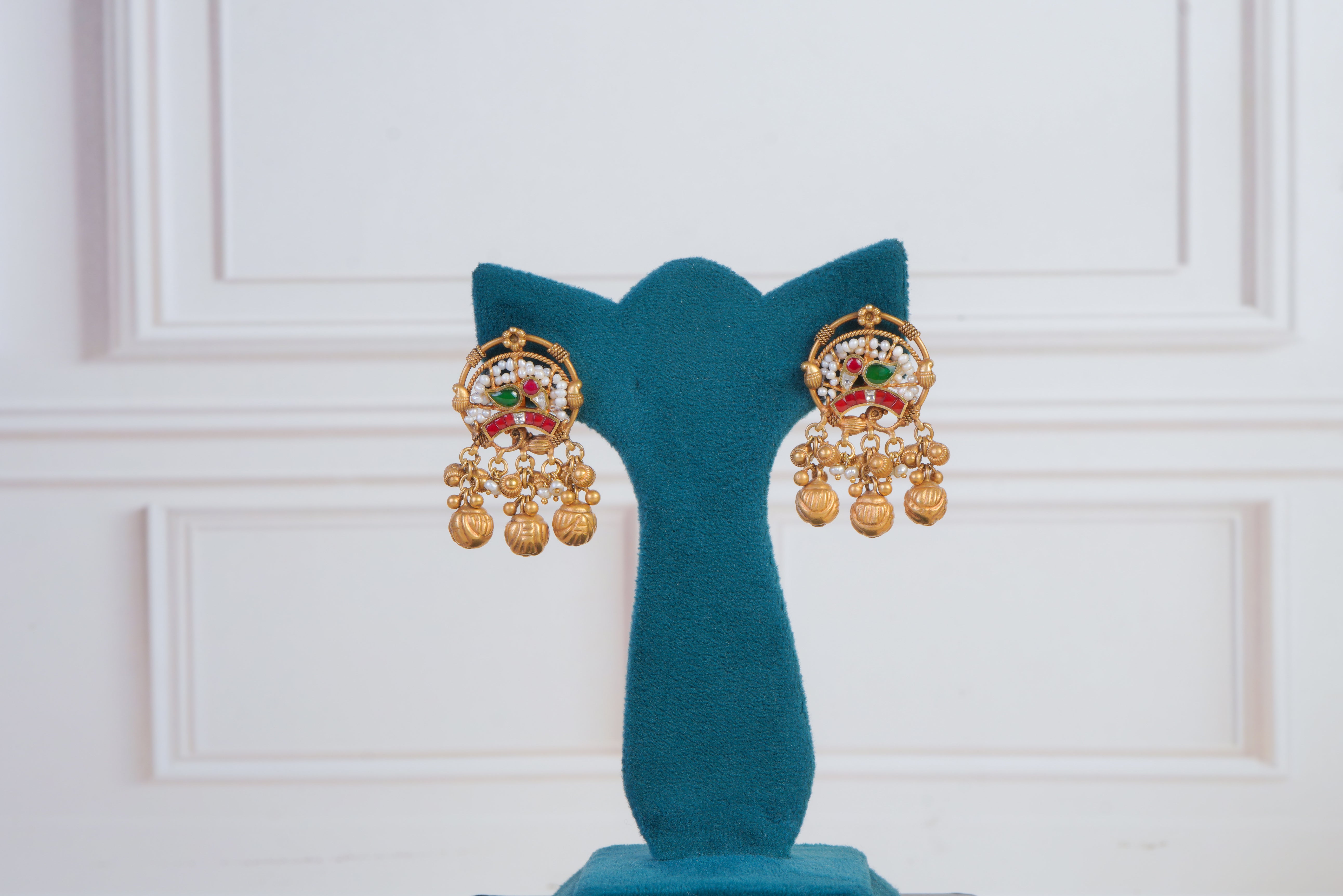 Heritage Kundan Pearl Choker Necklace Set