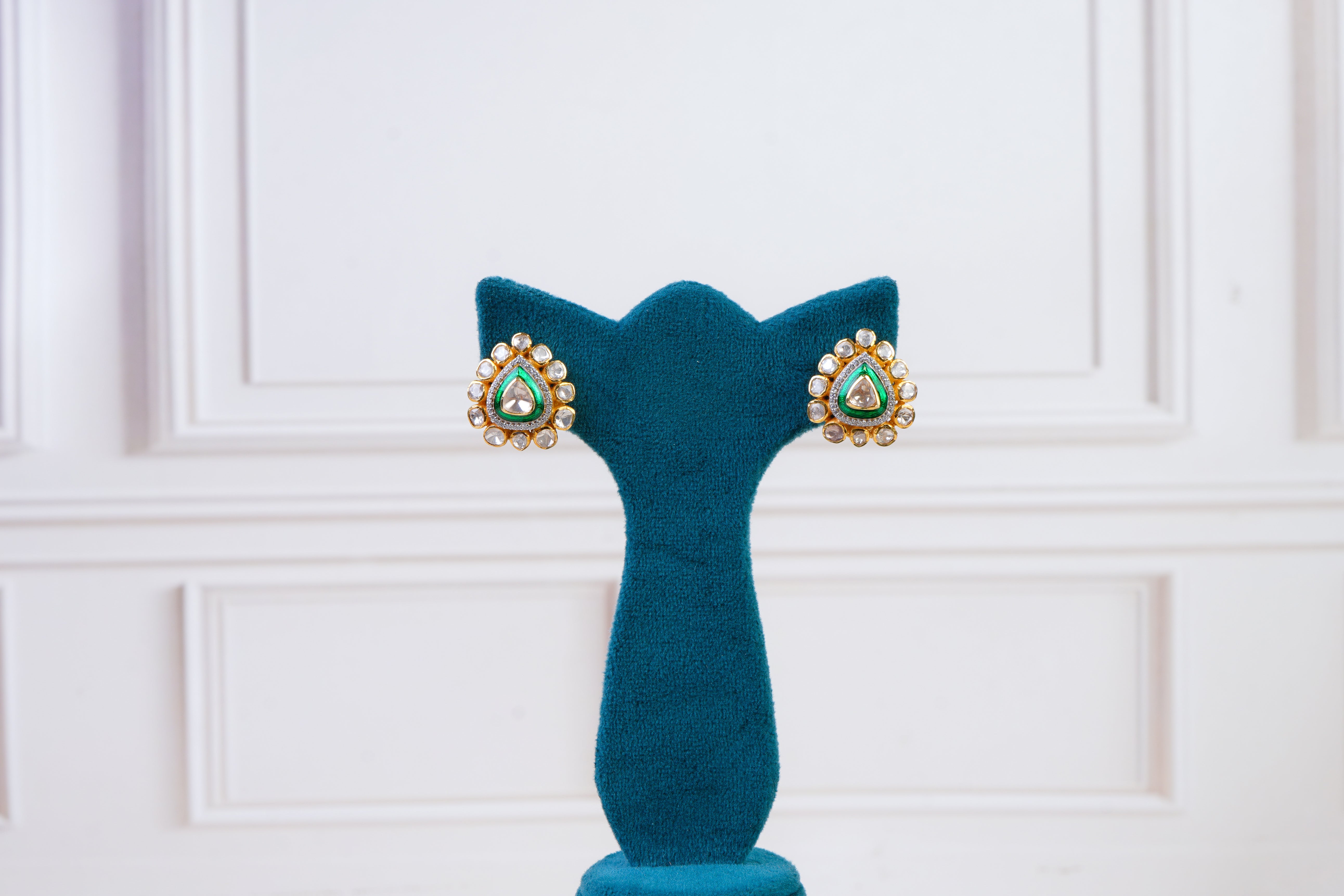 Emerald Polki Pearl Choker Set