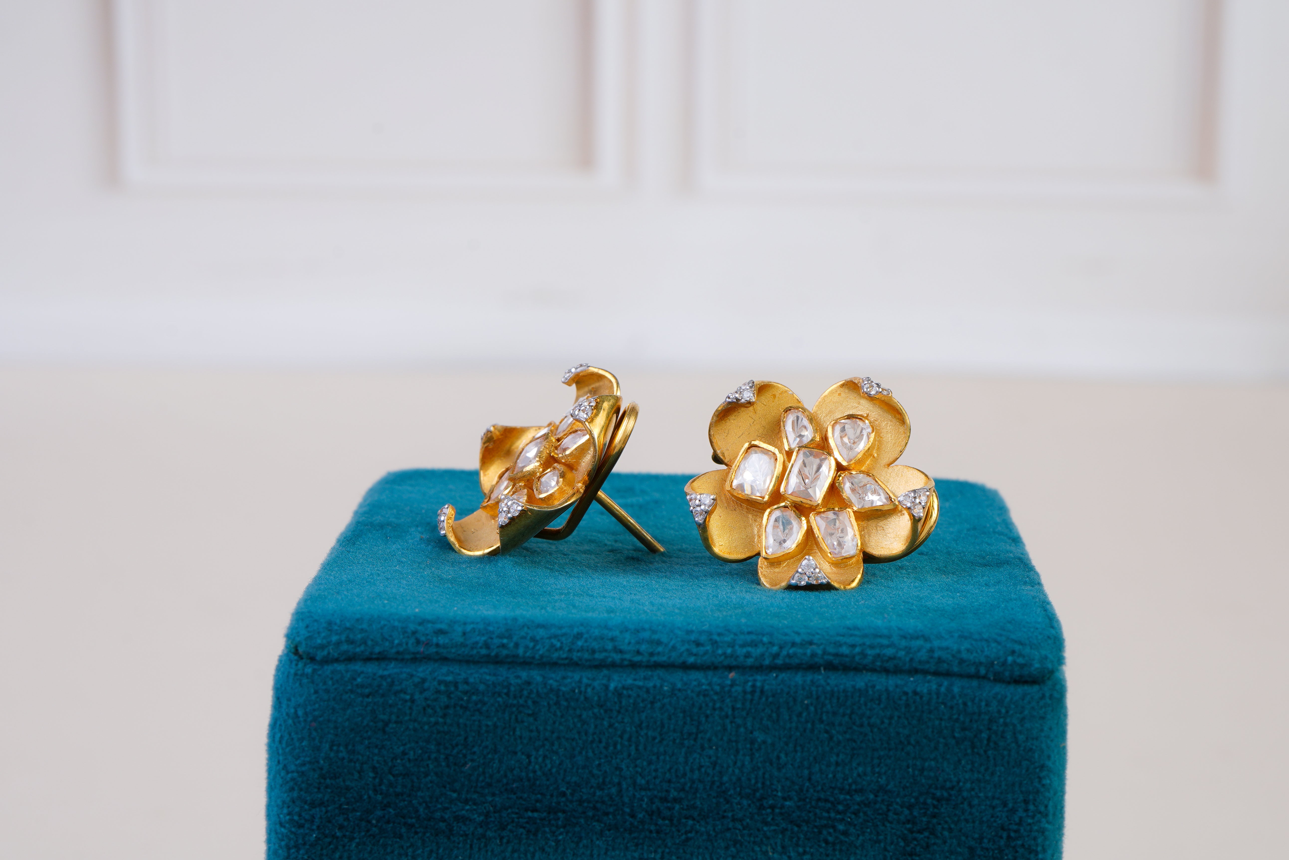 Floral Polki Pendant with Matching Stud Earrings