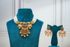 Heritage Silver Jewellery Set with Timeless Elegance