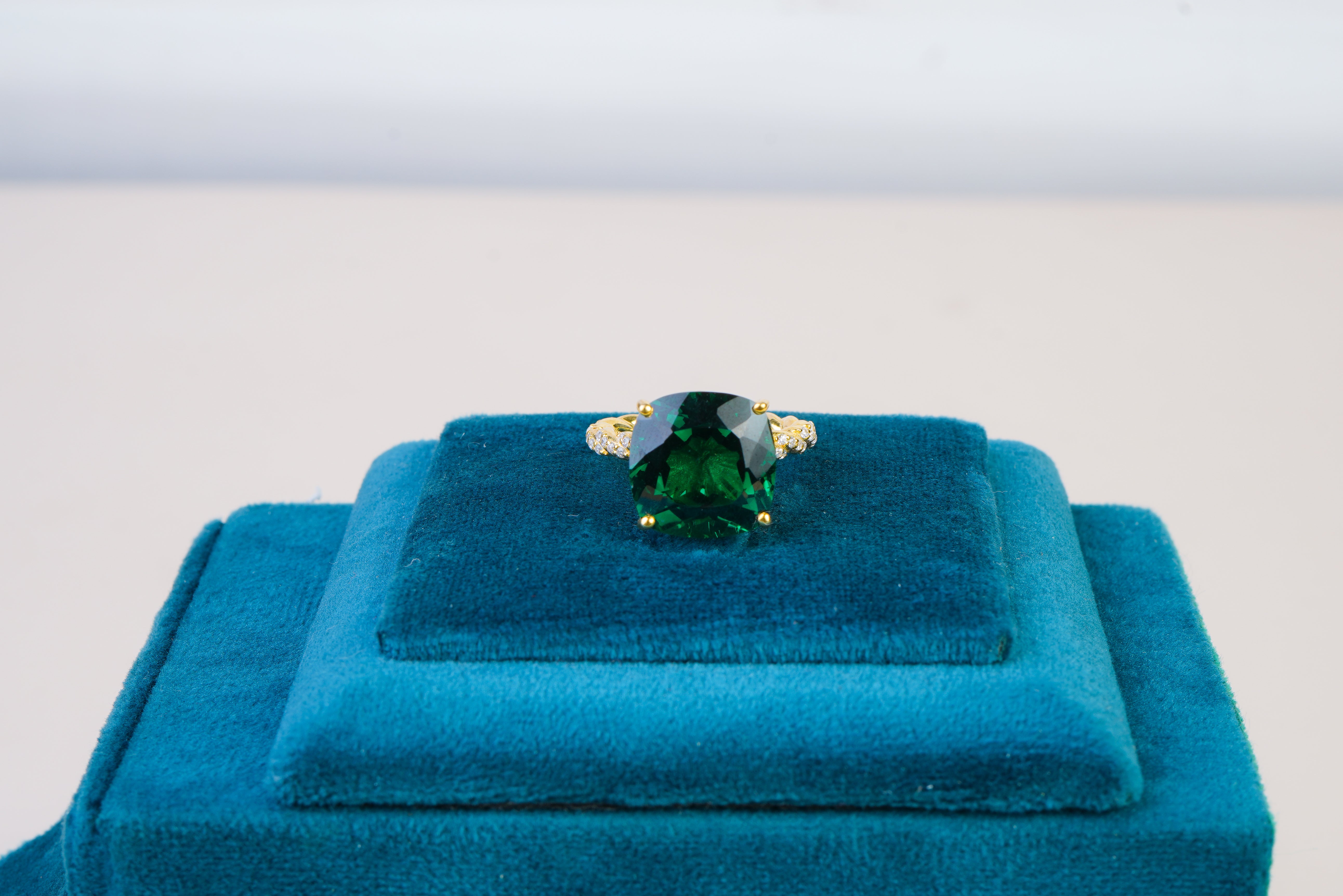 Emerald Green Solitaire Statement Ring