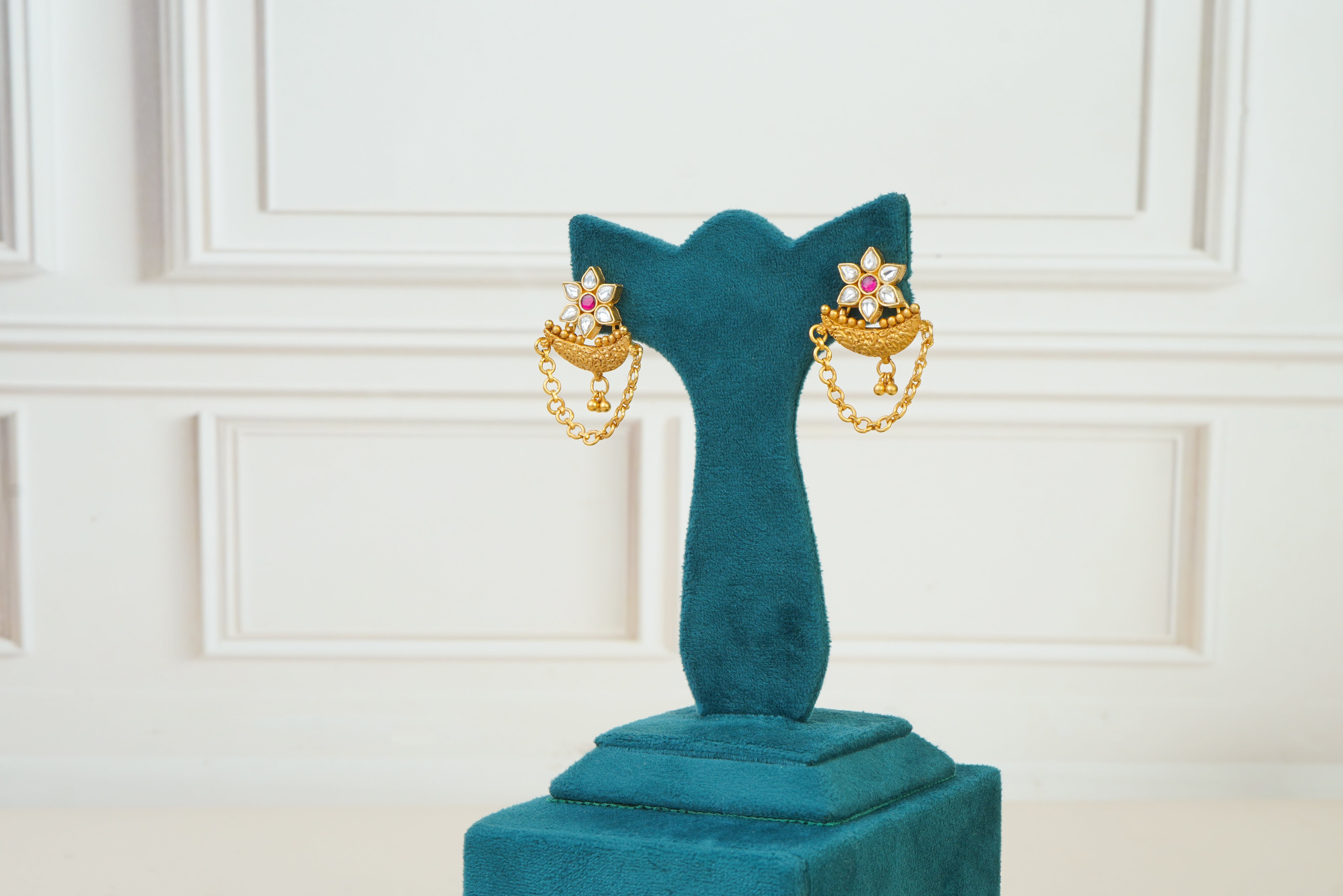 Floral Heritage Choker Set
