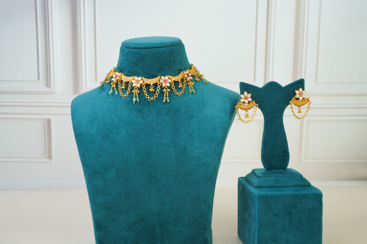 Floral Heritage Choker Set