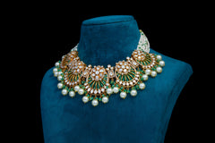 Statement Choker Necklace Set