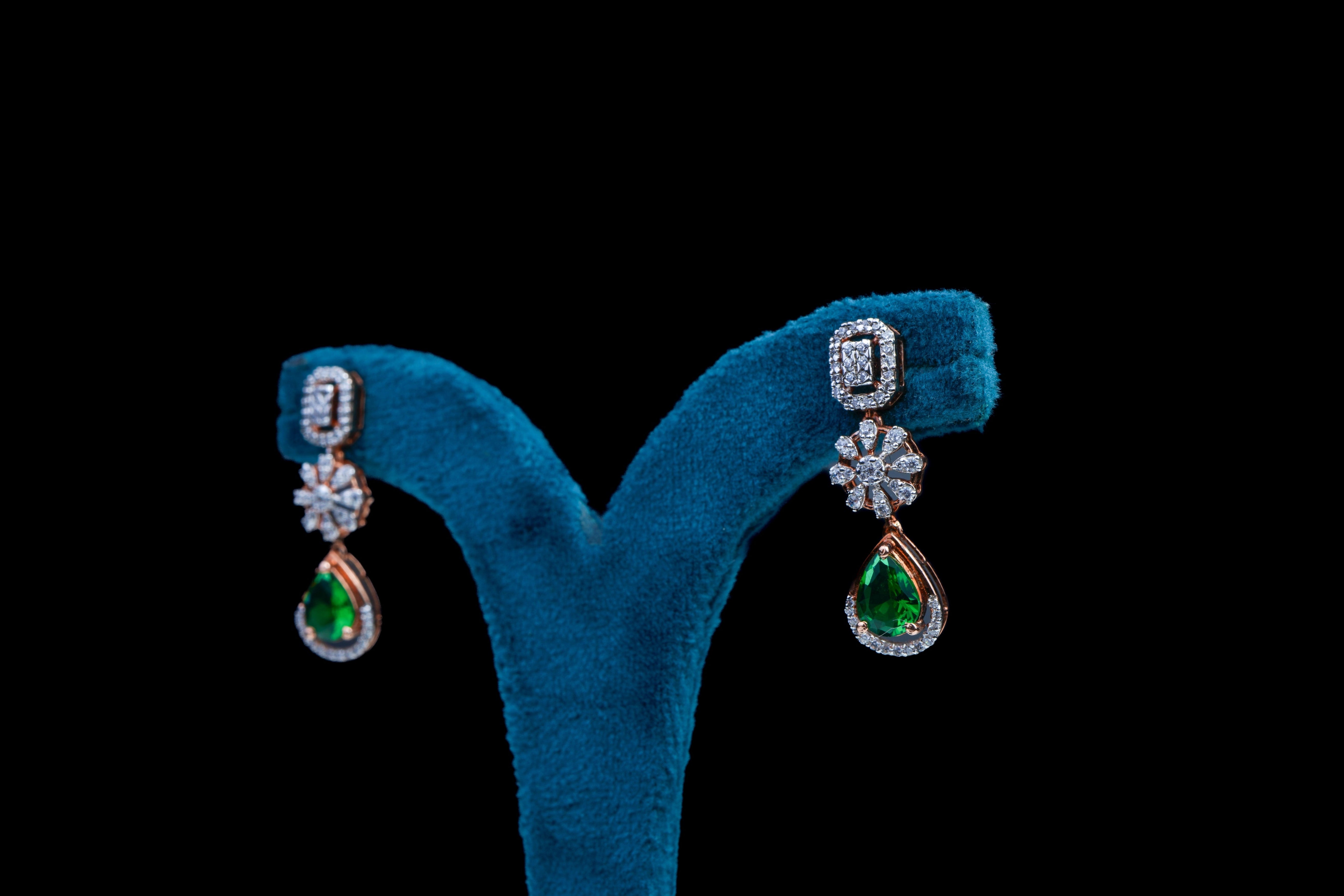 Emerald Drop Diamond Statement Necklace Set