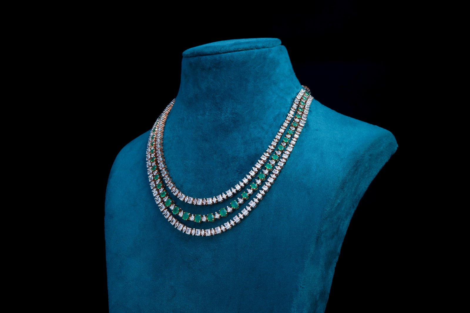 Emerald Elegance Necklace