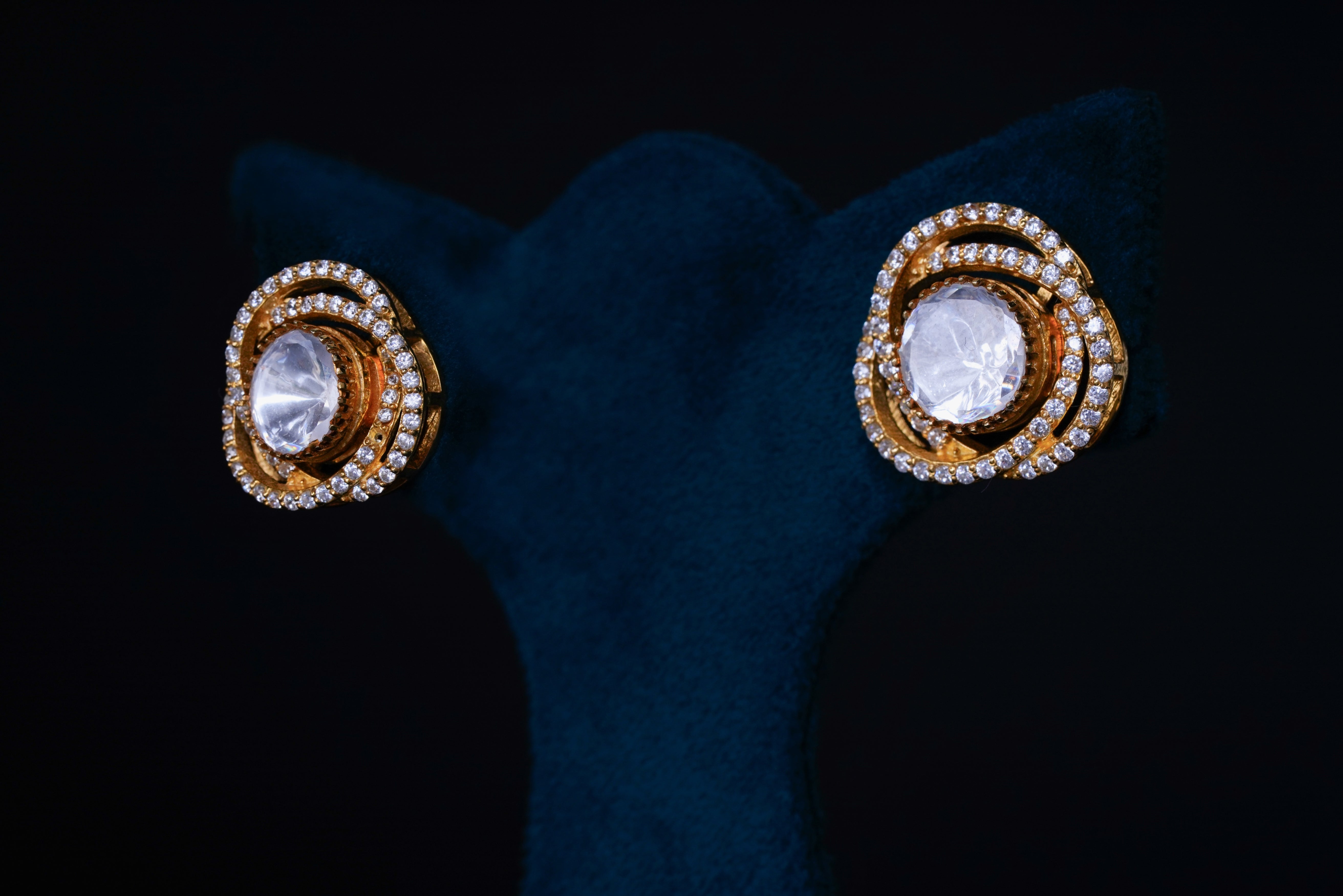 Elegant Spiral Polki Diamond Stud Earrings