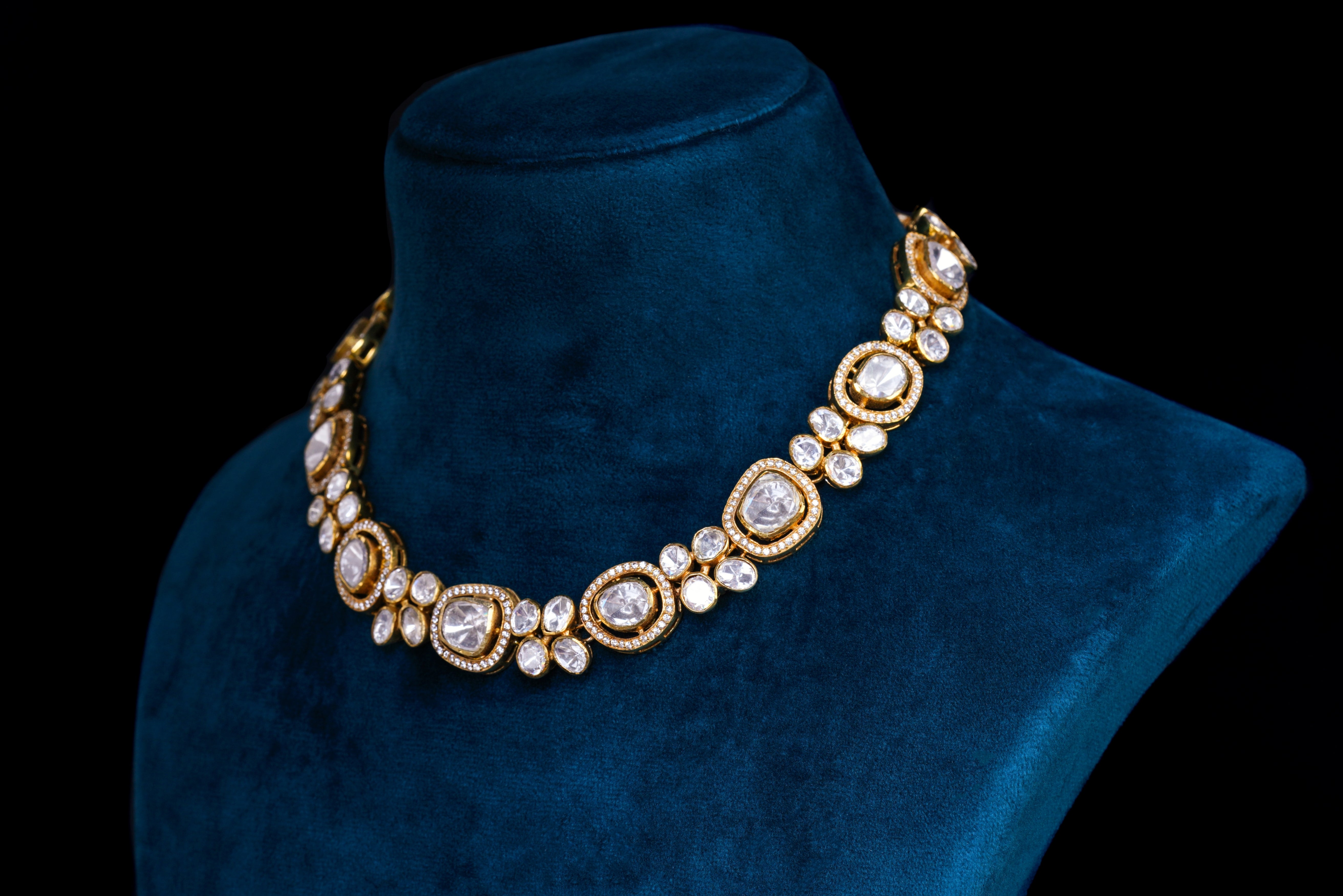 Classic Polki Diamond Necklace Set